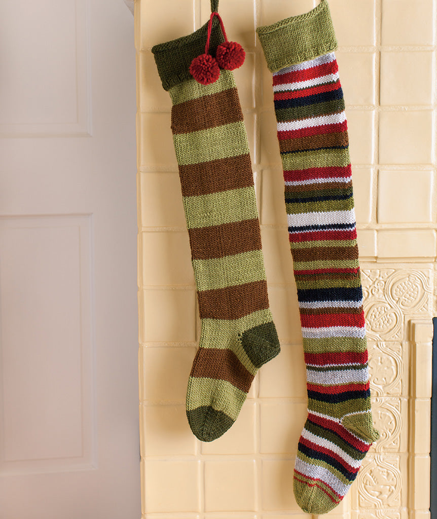 Basic Christmas Stockings: Original Using Brown Sheep Lamb's Pride Worsted