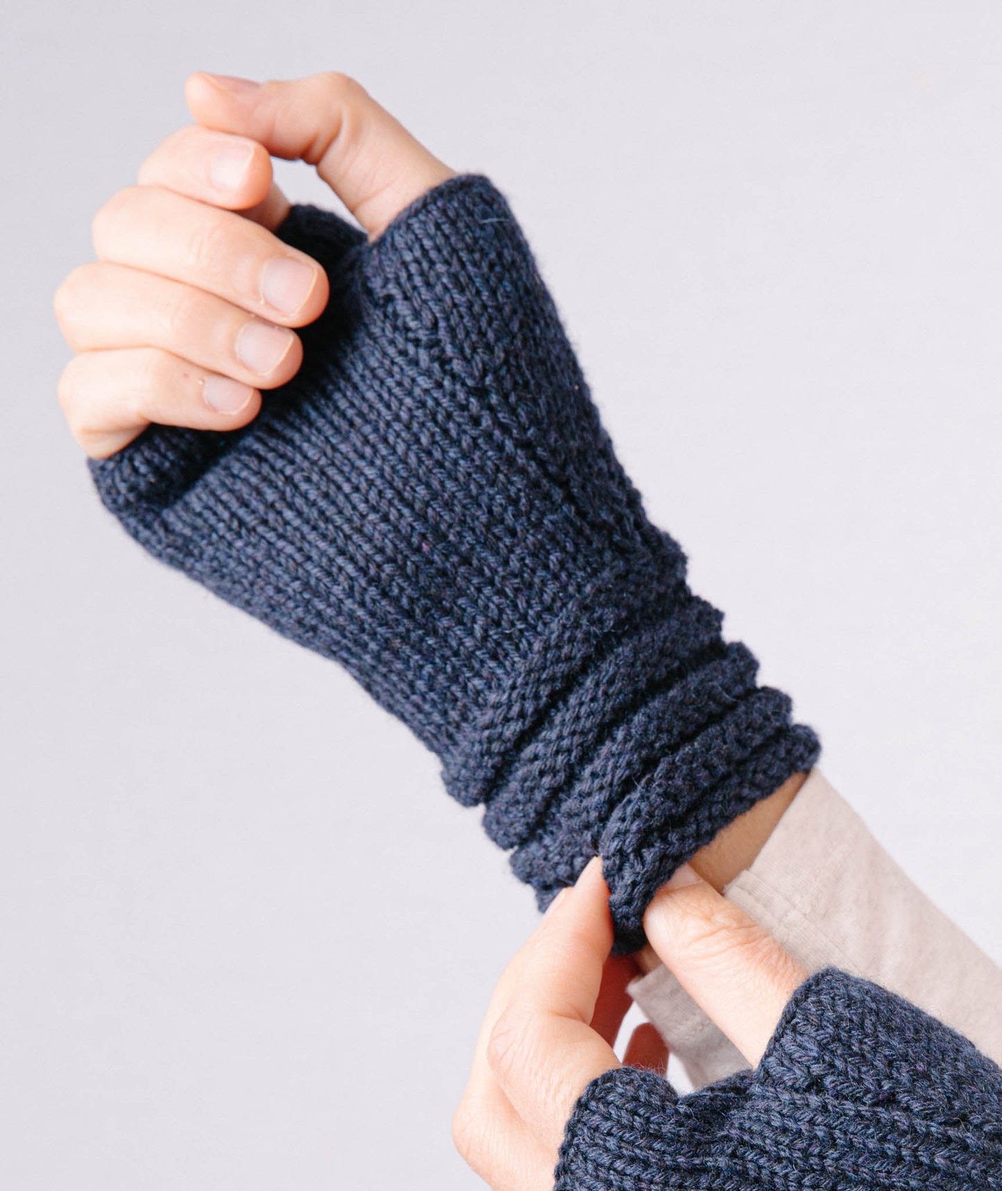 Welted Fingerless Gloves Using Rowan Pure Cashmere
