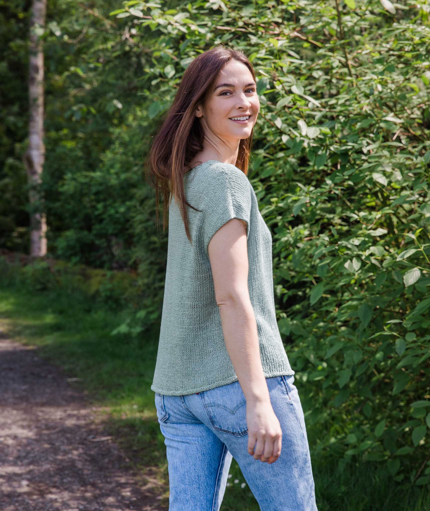 Better-Than-Basic Pullover: Sleeveless Version Using Lang Lino