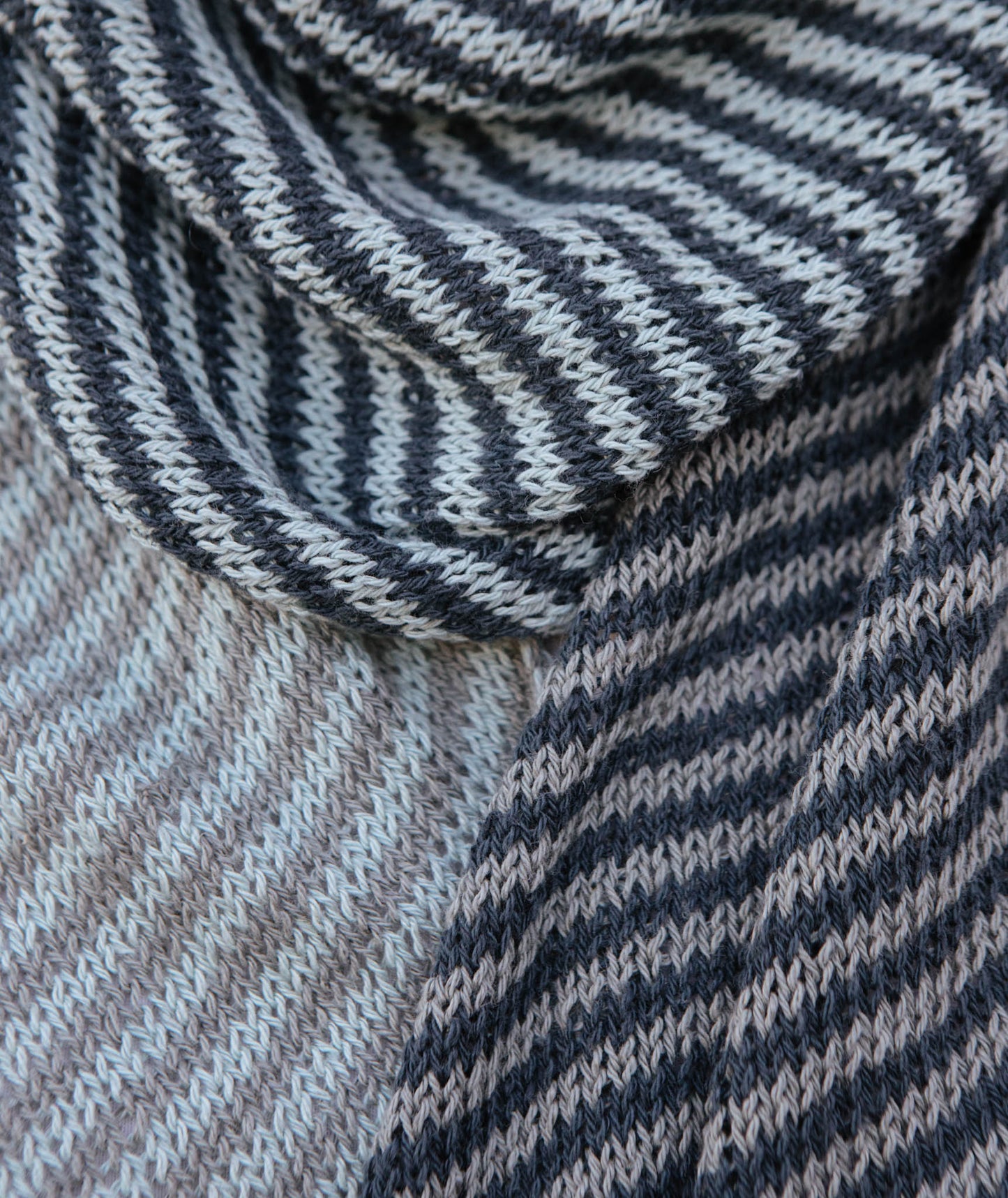 Bias 'Before & After' Scarf  Using Isager Bomulin