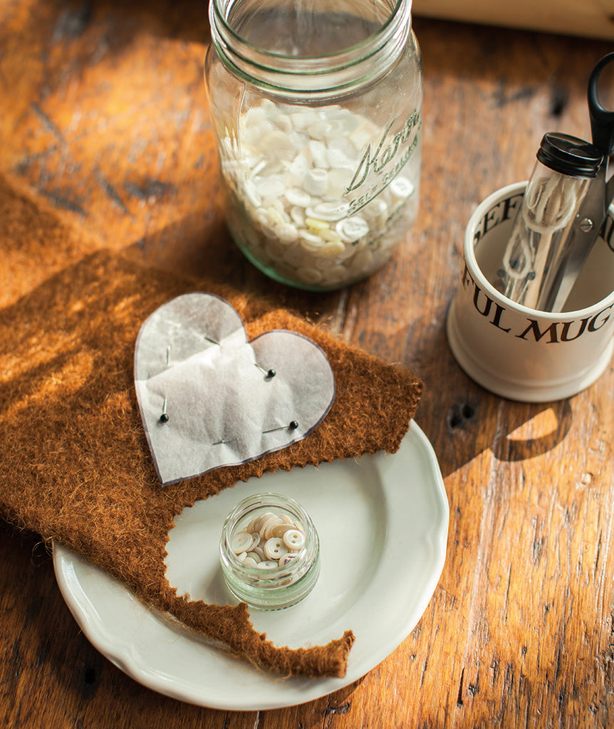 Felted Gingerbread Ornaments Using Brown Sheep Lamb's Pride Worsted