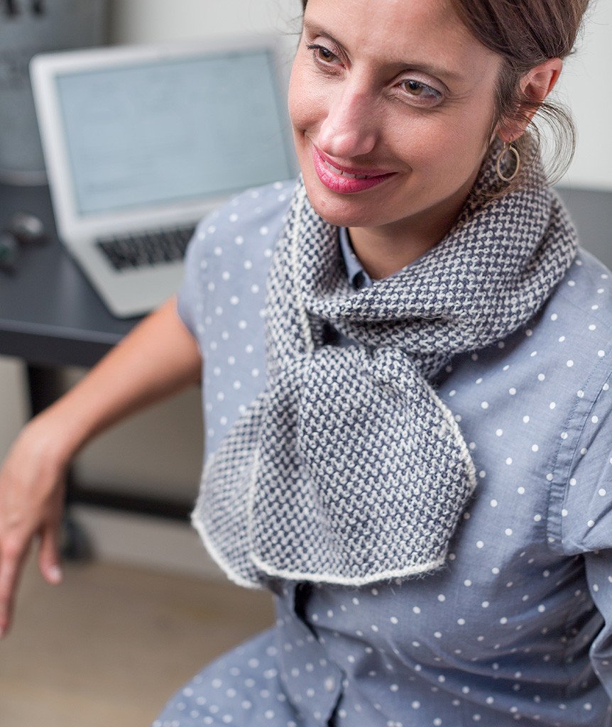Two-Tone Twill Scarf Using Isager Alpaca 2