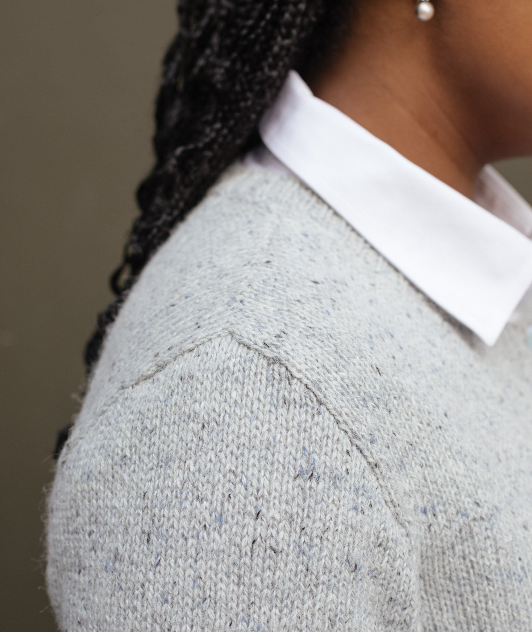 Quintessential Cardigan Using Rowan Felted Tweed – Churchmouse