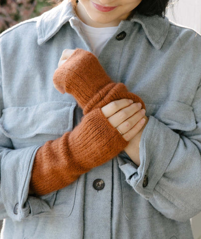 Cozy Handwarmers Using Lang Cashmere Light