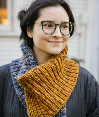 Double Split Color-Blocked Cowl Using Madelinetosh A.S.A.P.