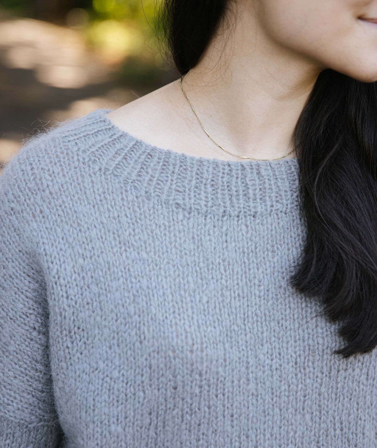 Easy Relaxed Pullover: Extended Neck Version Using Woolfolk Tåge