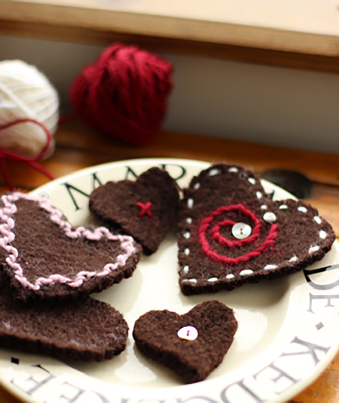 Felted Heart Ornaments Using Brown Sheep Lamb's Pride Worsted