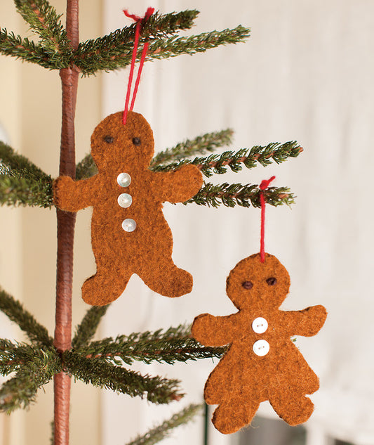 Felted Gingerbread Ornaments Using Brown Sheep Lamb's Pride Worsted