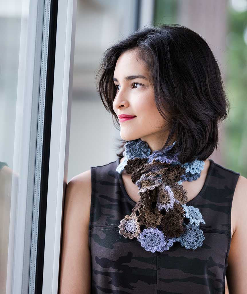 Crocheted Flowers Scarf: 3-Tiered Version
