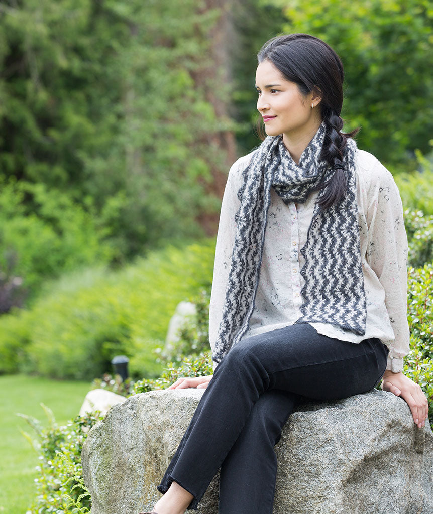 Vintage Crocheted Scarf: 2-Color Version Using Isager Silk Mohair