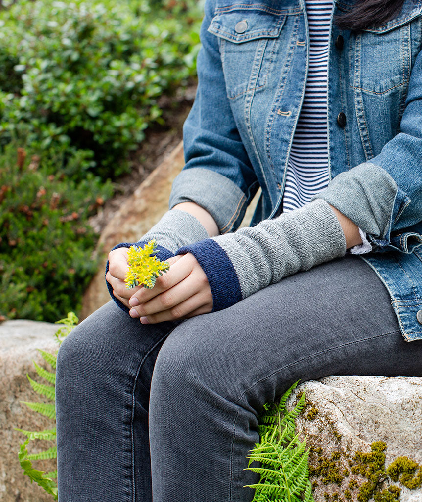 Reversible Arm Warmers Using Madelinetosh Pebble