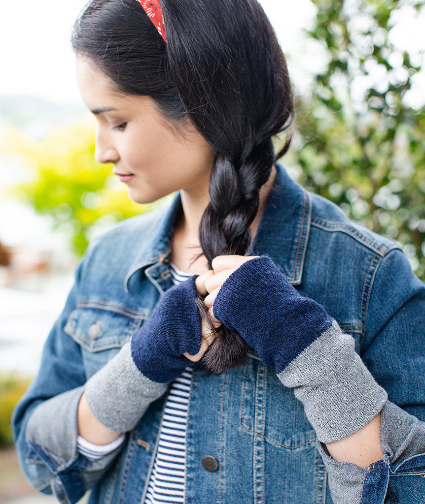 Reversible Arm Warmers Using Madelinetosh Pebble