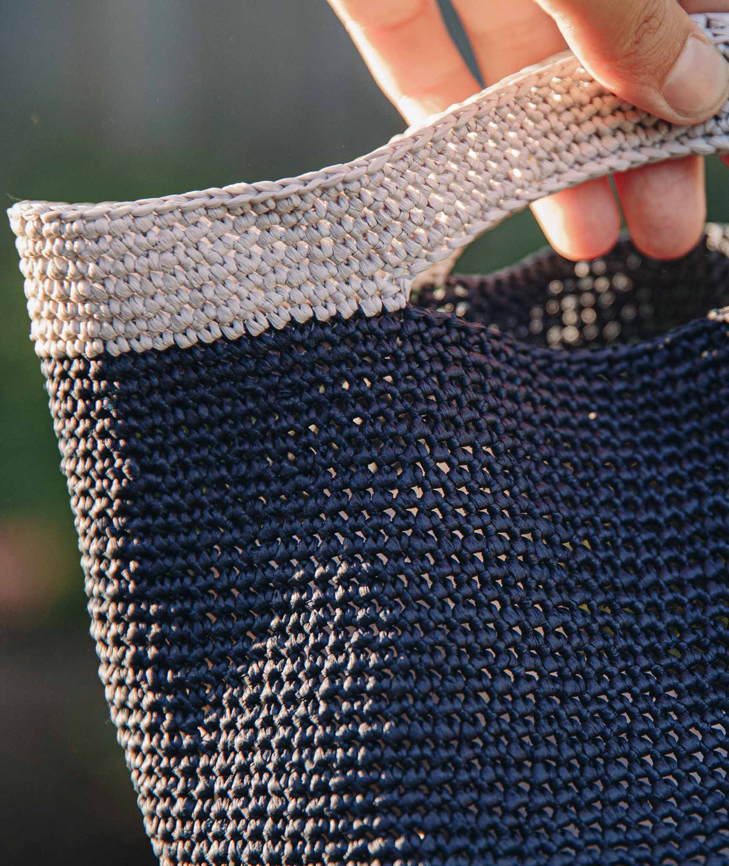 Oval Crocheted Bucket Bag: Clutch Version Using Wool and the Gang Ra-Ra Raffia
