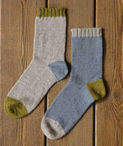 Oxford Socks: Color-Blocked Version Using Regia Premium Merino Yak