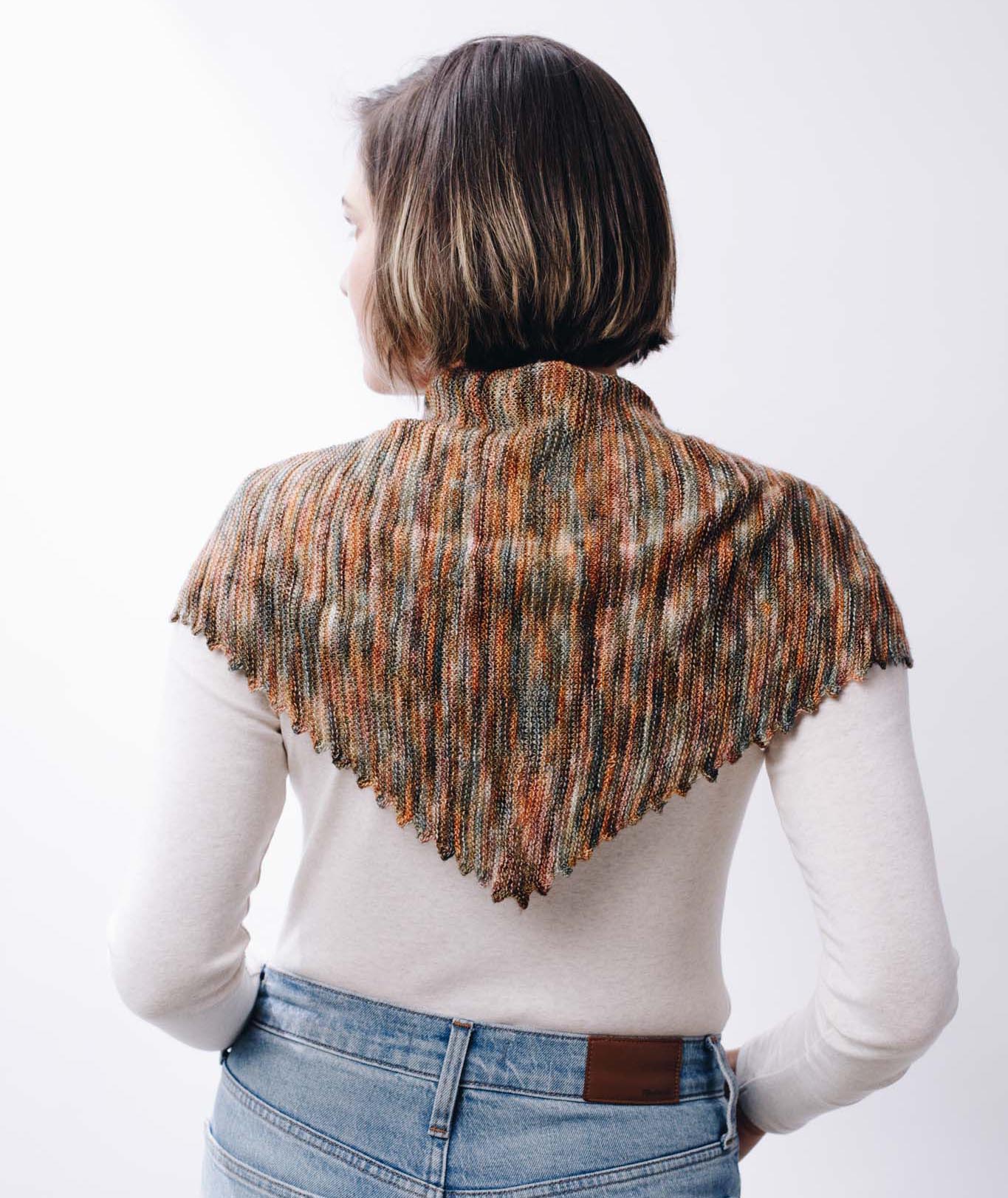 Pinking Shears Scarf [Large] Using Manos Marina