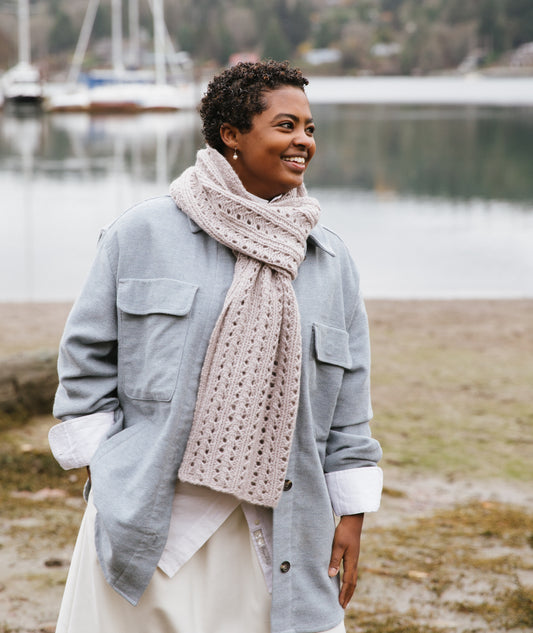 Ribbed Lace Scarf Using Woolfolk Luft