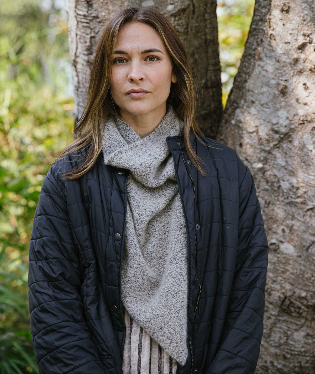 Two-Point Cowl Using String Venezia