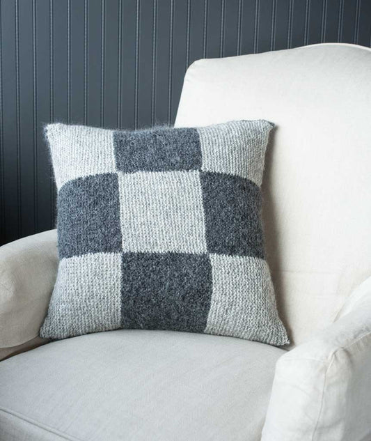 Garter Block Nine-Patch Pillow Cover Using Lang Yara