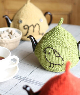 Free Pattern - Seed-Stitch Tea Cozy