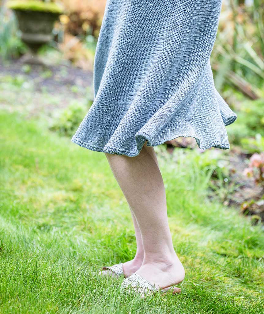 Swingy Linen Skirt Using Louet Euroflax